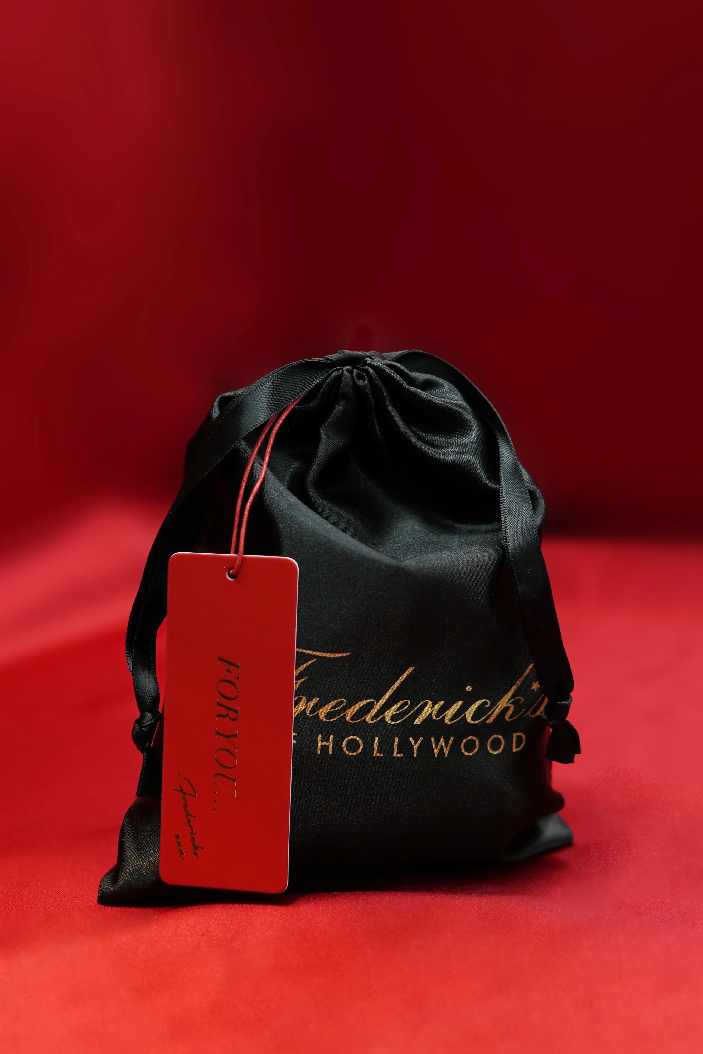 Small Satin Gift Pouch With Tissue & Tag